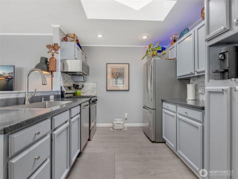 1121 228th Lane Ocean Park WA 98640