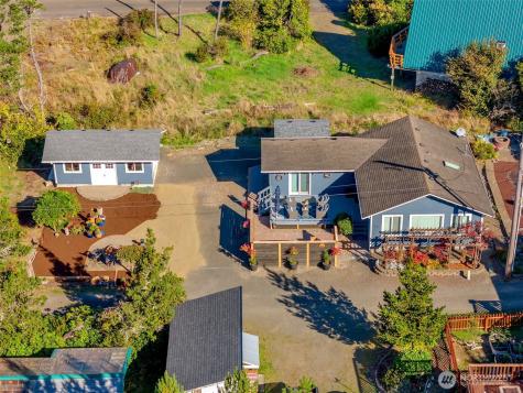 1121 228th Lane Ocean Park WA 98640