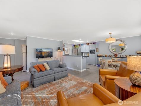 1121 228th Lane Ocean Park WA 98640