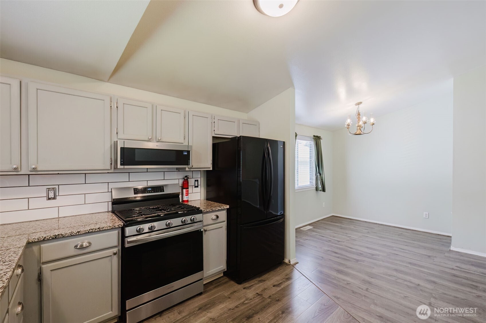 644 Adele Avenue Bremerton WA 98312