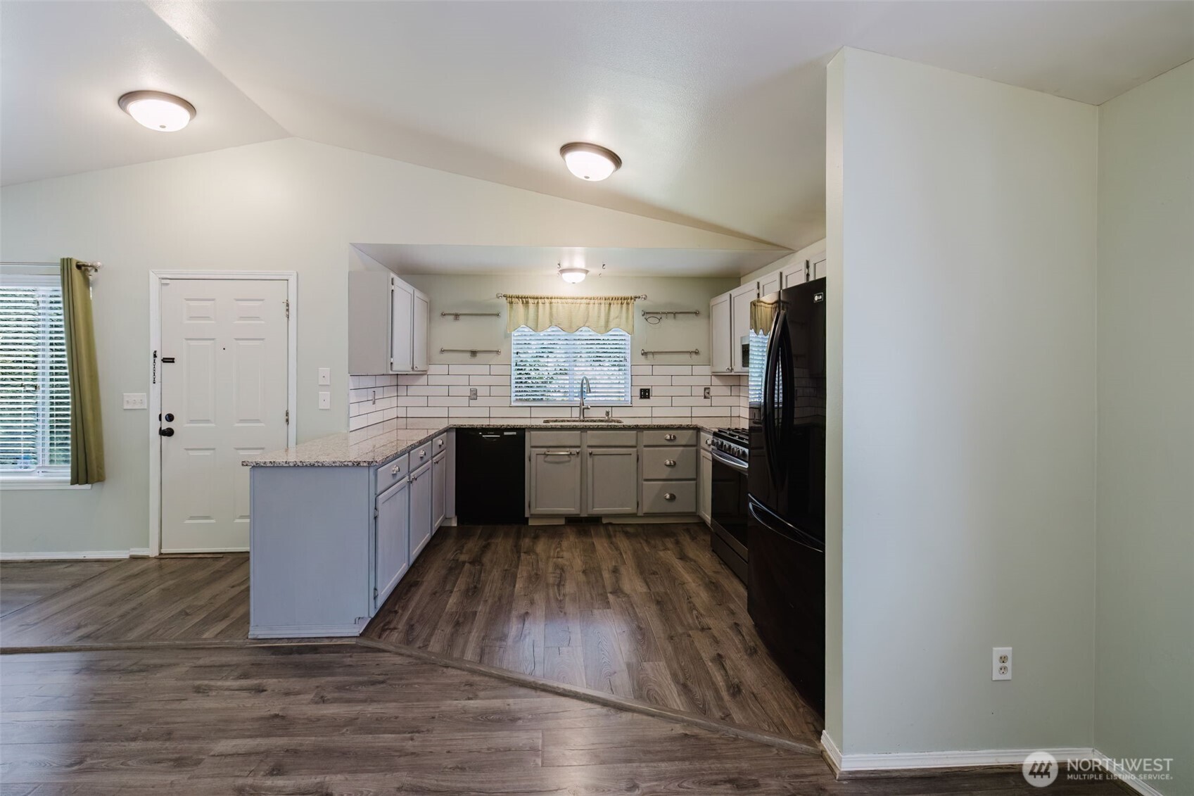 644 Adele Avenue Bremerton WA 98312