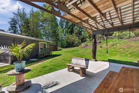 865 E Valley Road Skamokawa WA 98647