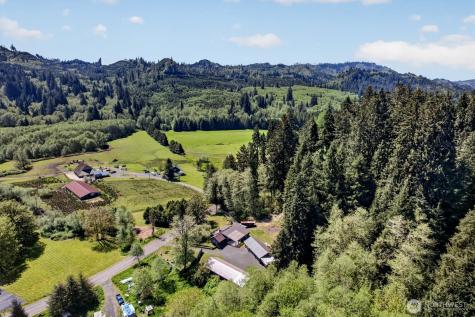 865 E Valley Road Skamokawa WA 98647
