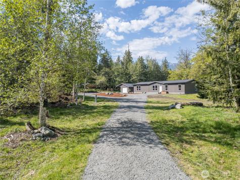 1344 Ripplebrook Drive Port Angeles WA 98362