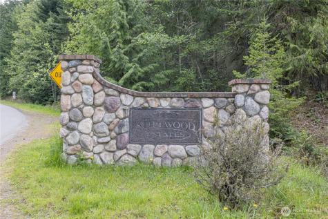 1344 Ripplebrook Drive Port Angeles WA 98362