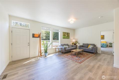 1344 Ripplebrook Drive Port Angeles WA 98362