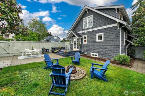 5761 35th Avenue NE Seattle WA 98105