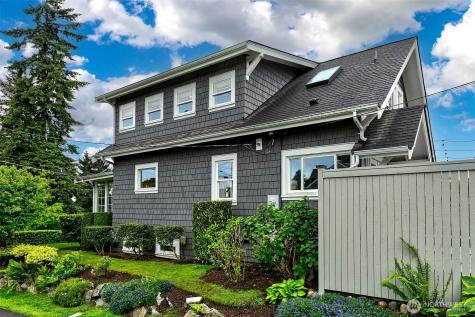5761 35th Avenue NE Seattle WA 98105