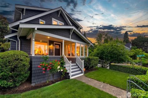 5761 35th Avenue NE Seattle WA 98105