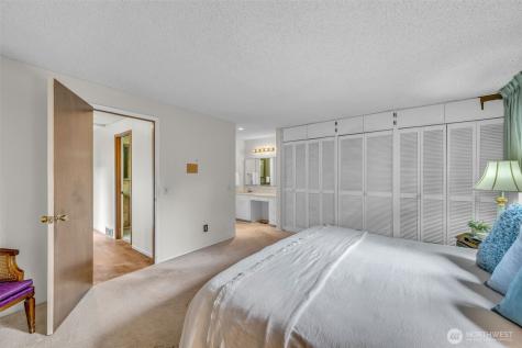 5003 125th Avenue SE Bellevue WA 98006