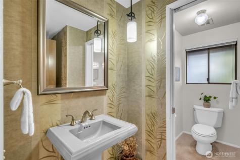 5003 125th Avenue SE Bellevue WA 98006