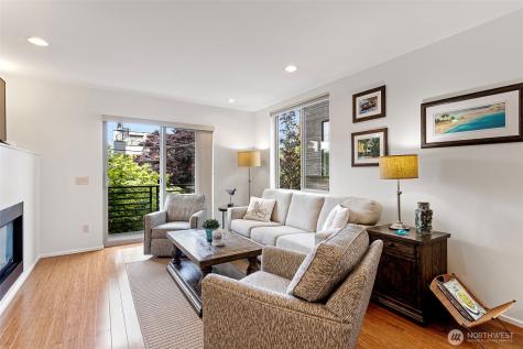 3028 61st Avenue SW Seattle WA 98116
