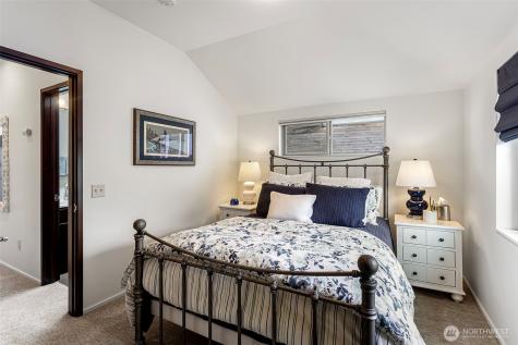 3028 61st Avenue SW Seattle WA 98116