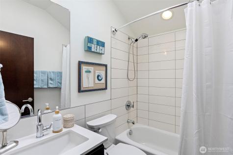 3028 61st Avenue SW Seattle WA 98116