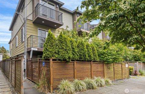 3028 61st Avenue SW Seattle WA 98116