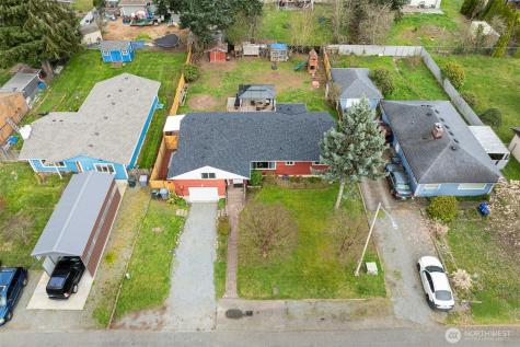 13001 2nd Avenue Court E Tacoma WA 98445
