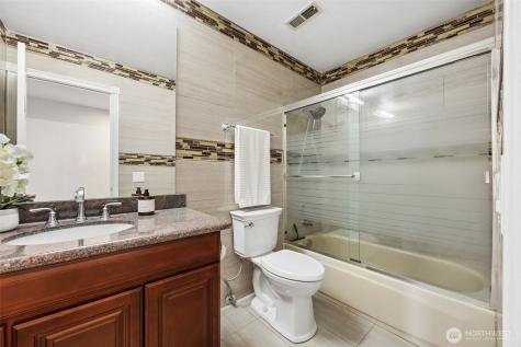28904 5th Avenue S Federal Way WA 98003