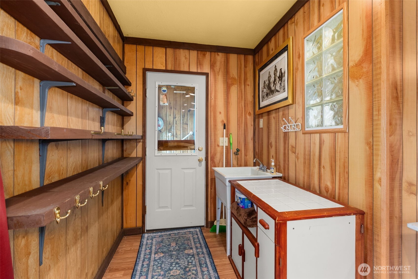 431 B Street South Bend WA 98586