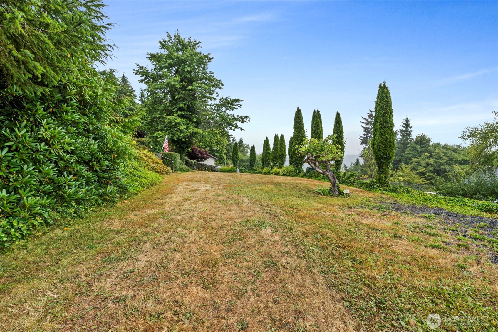 431 B Street South Bend WA 98586