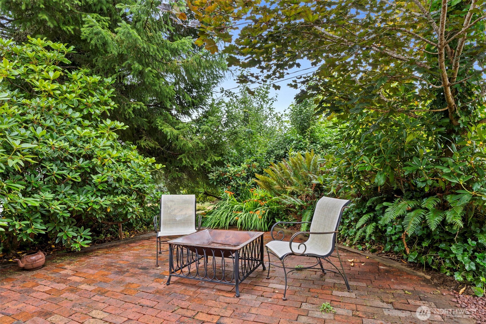 431 B Street South Bend WA 98586