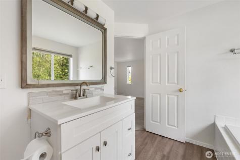 6457 Crossing Place SW Port Orchard WA 98367