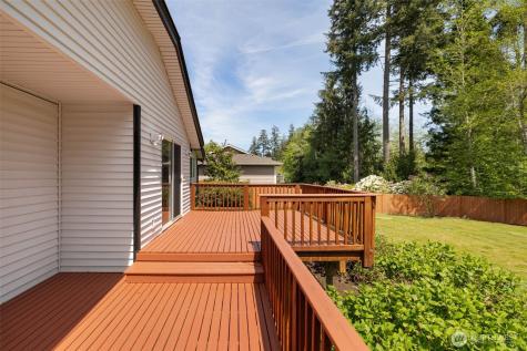 6457 Crossing Place SW Port Orchard WA 98367