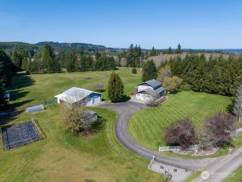34 S Mountain View Lane Elma WA 98541