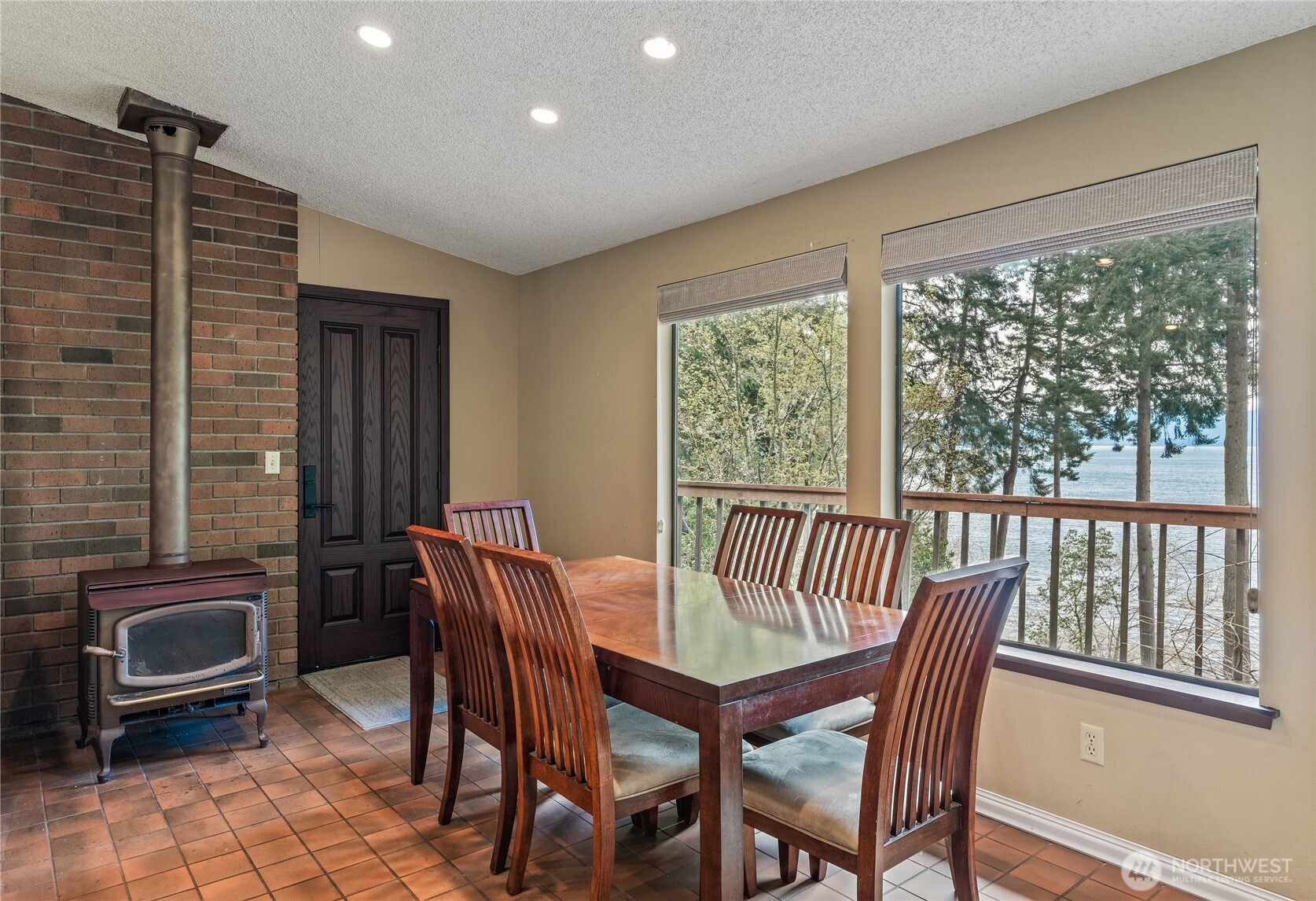 7418 NW Ioka Drive Silverdale WA 98383