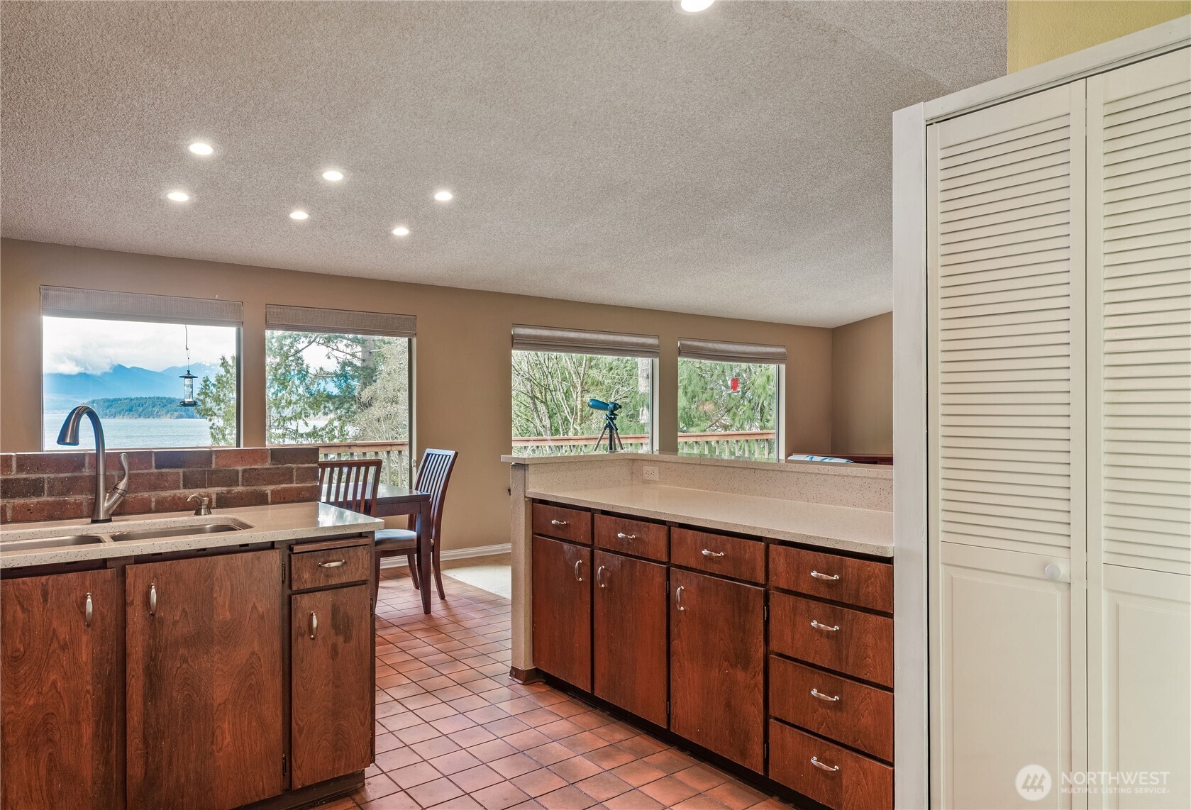 7418 NW Ioka Drive Silverdale WA 98383