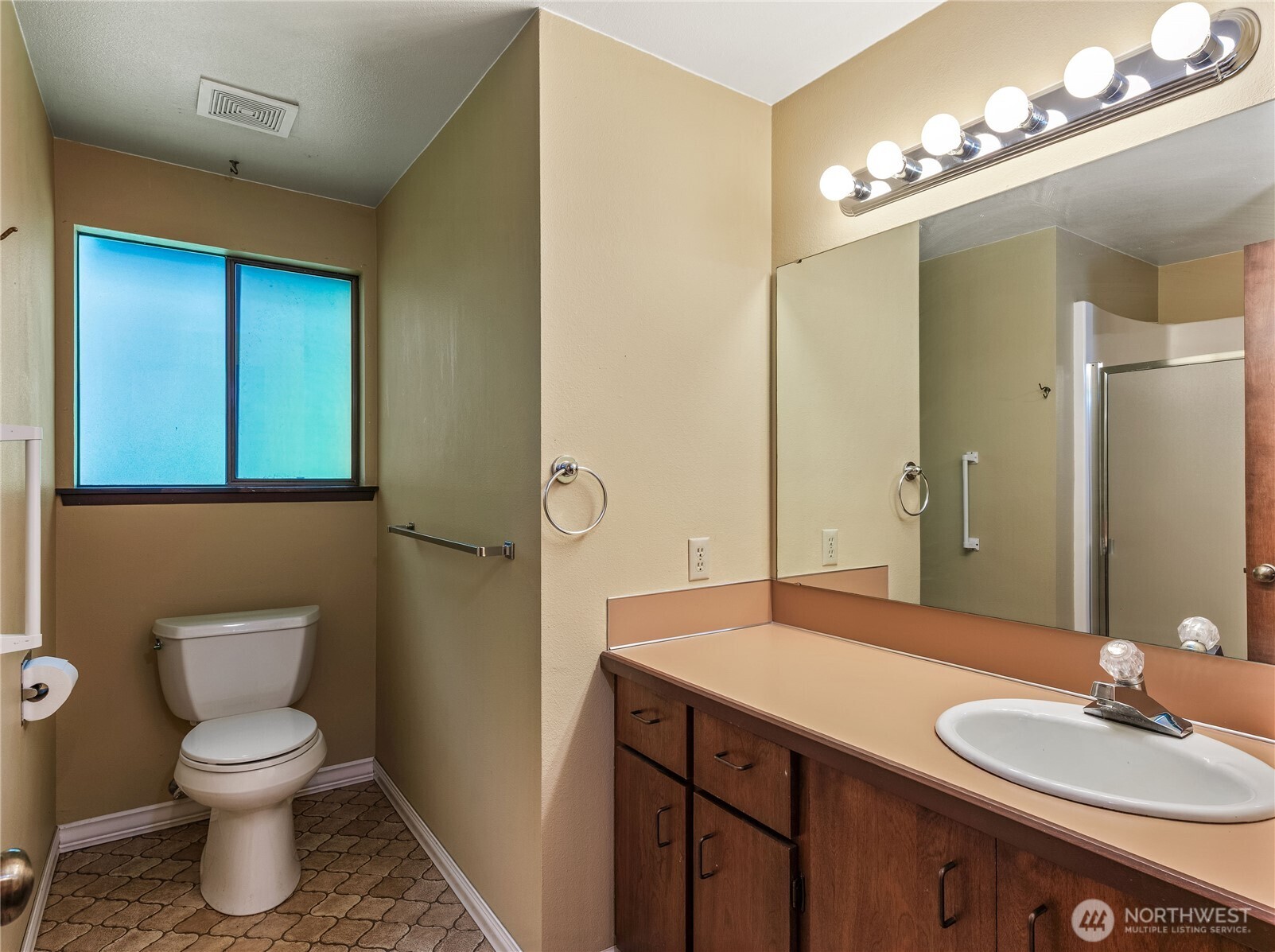 7418 NW Ioka Drive Silverdale WA 98383