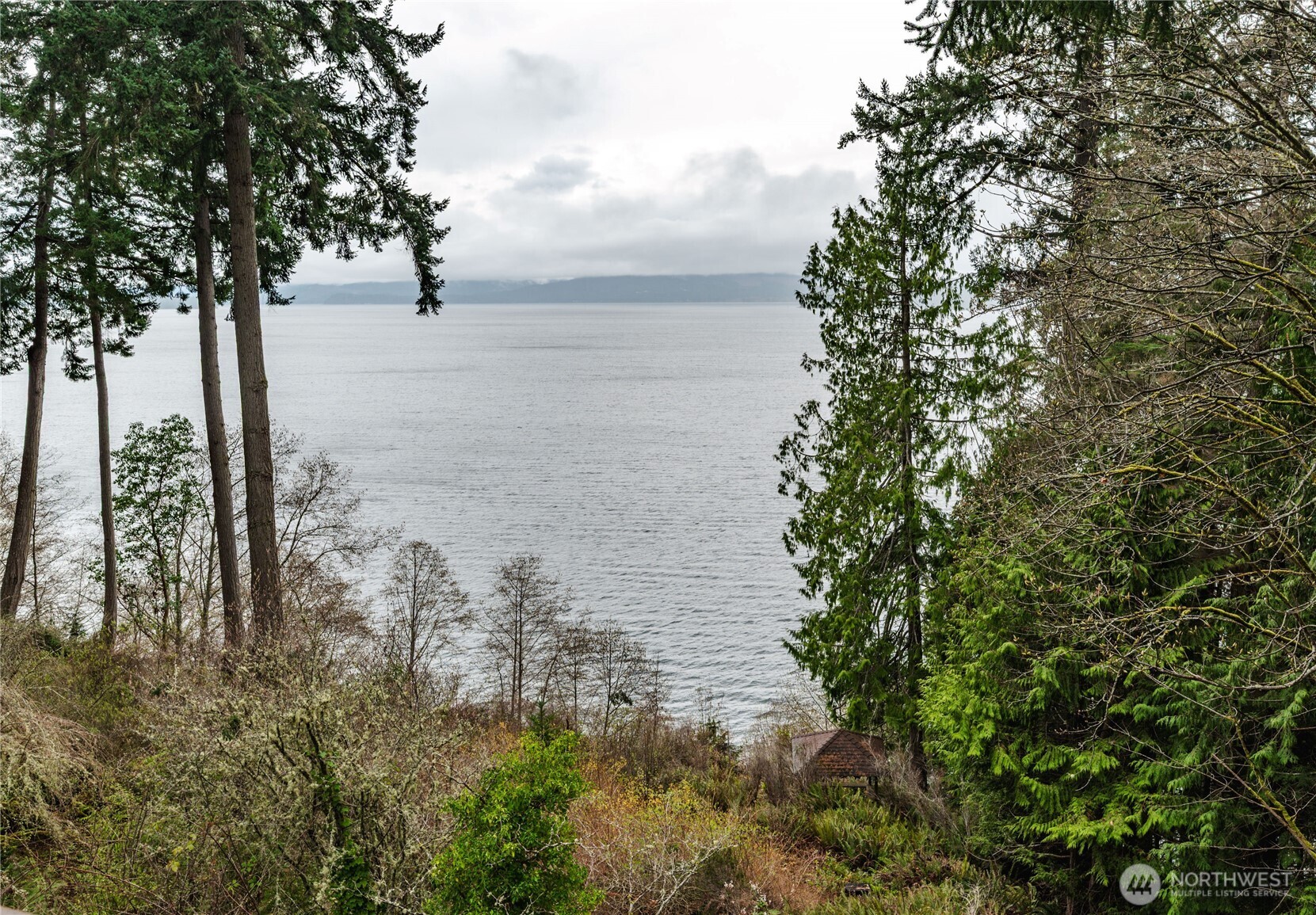 7418 NW Ioka Drive Silverdale WA 98383