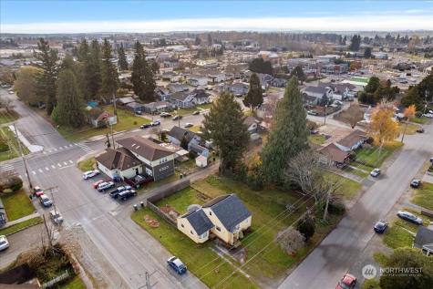 230 E Orange Avenue Burlington WA 98233