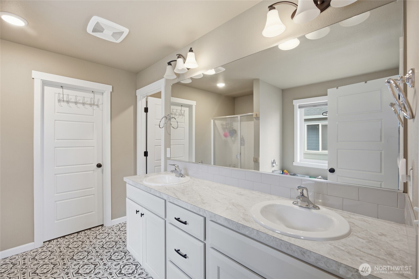 717 L Street NE Quincy WA 98848