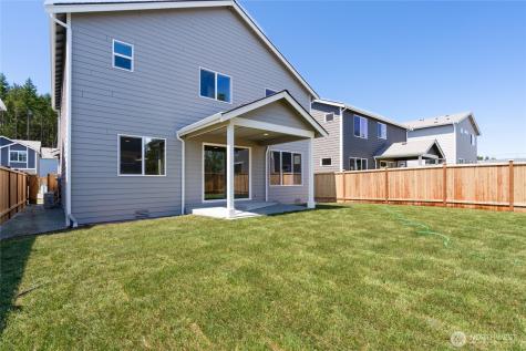 2425 SW Ridgeway Drive Oak Harbor WA 98277