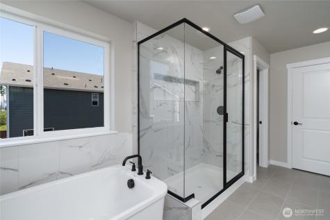 2425 SW Ridgeway Drive Oak Harbor WA 98277