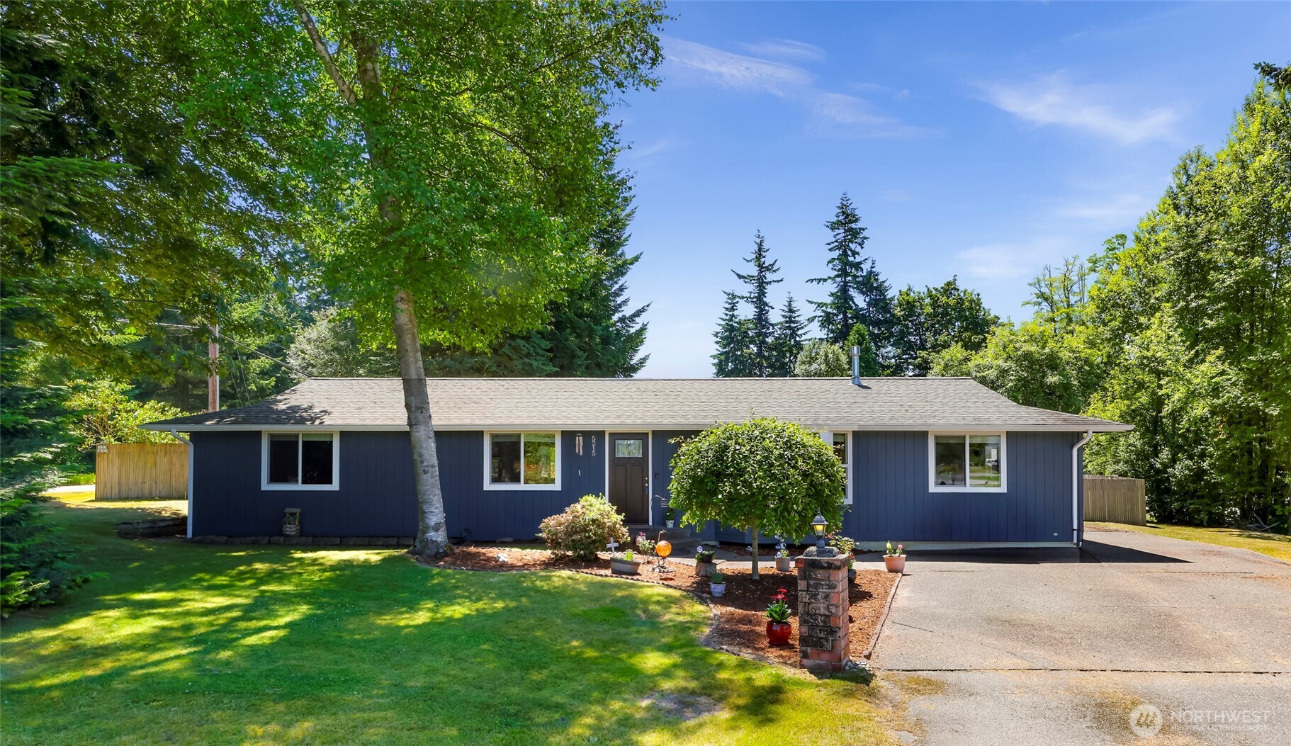 5215 Richmond Crescent Blaine WA 98230