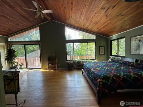 24703 NE State Route 3 Belfair WA 98528