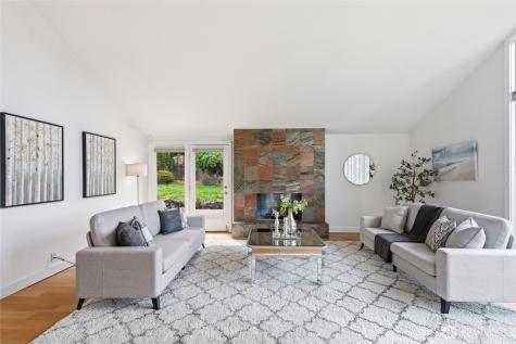 6006 105th Avenue NE Kirkland WA 98033