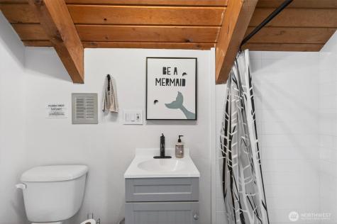 301 W Sunny Sands Cathlamet WA 98612
