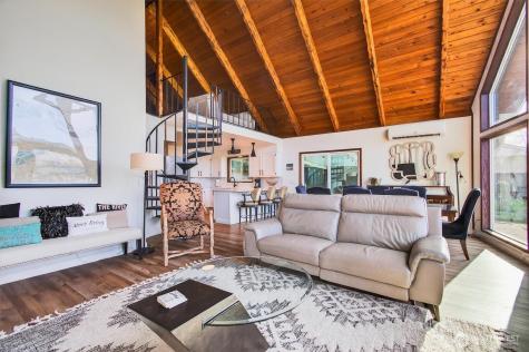 301 W Sunny Sands Cathlamet WA 98612
