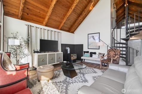 301 W Sunny Sands Cathlamet WA 98612