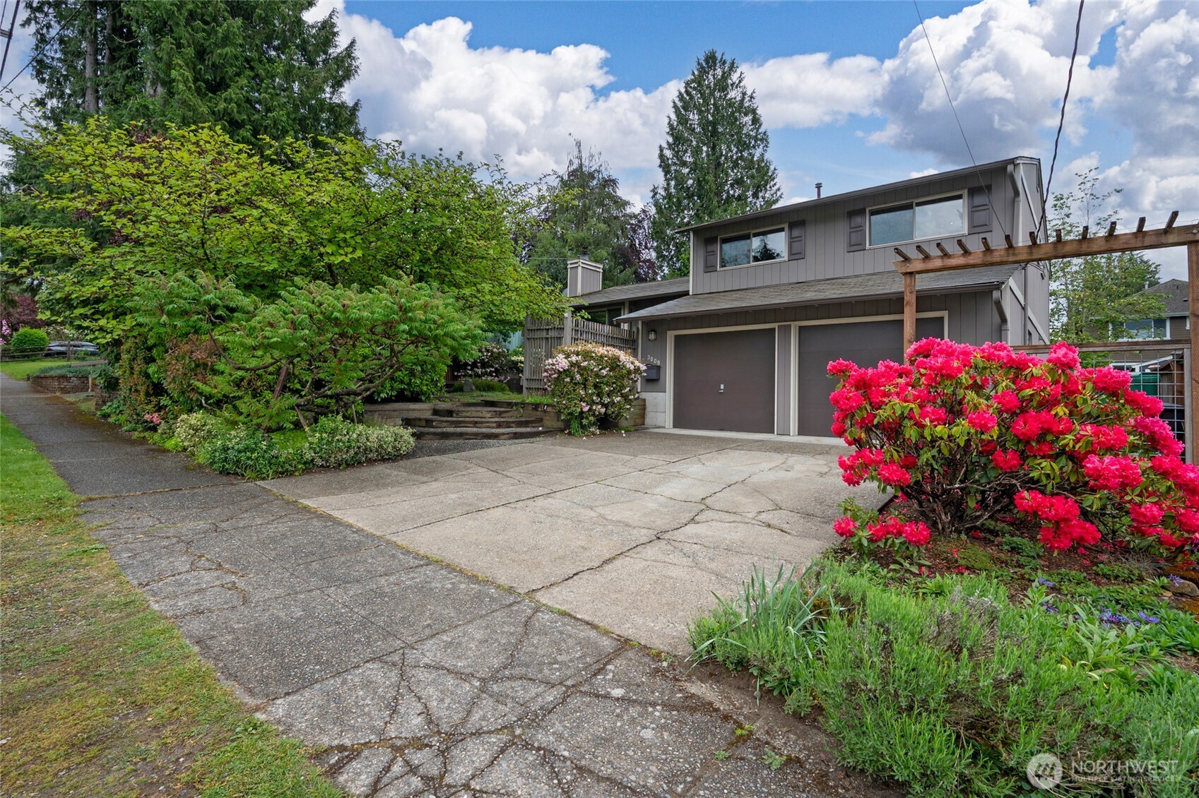 3809 NE 86th Street Seattle WA 98115