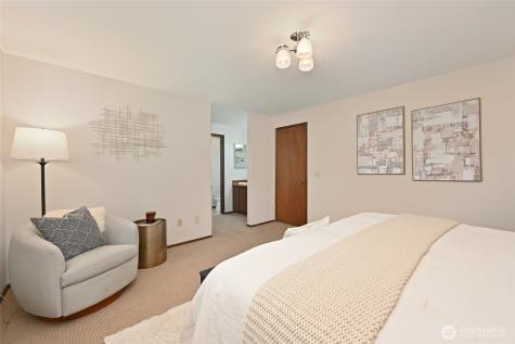 3809 NE 86th Street Seattle WA 98115