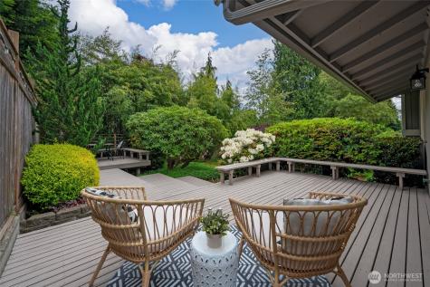 3809 NE 86th Street Seattle WA 98115