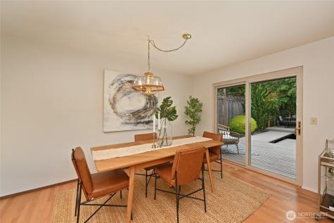 3809 NE 86th Street Seattle WA 98115