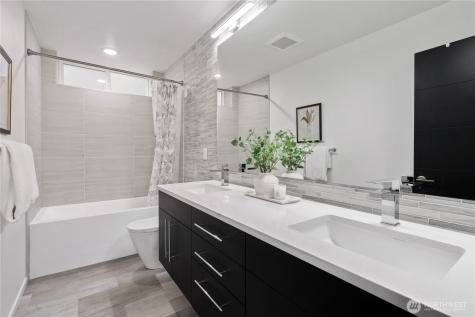 8613 23rd Avenue NE Seattle WA 98115