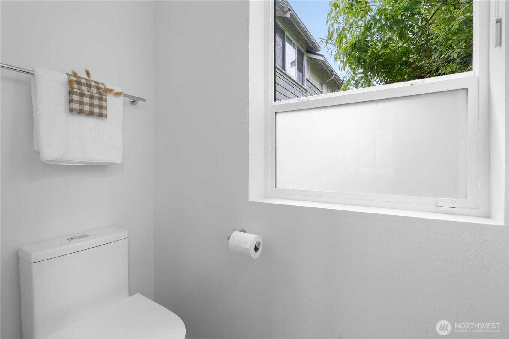 8613 23rd Avenue NE Seattle WA 98115