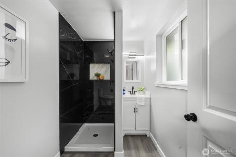 5227 56th Avenue S Seattle WA 98118