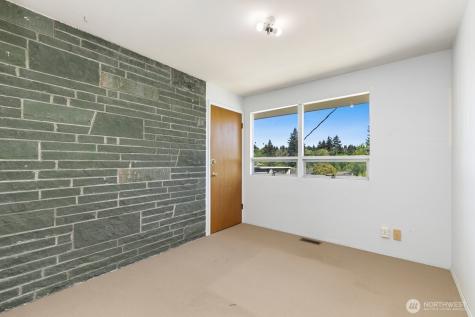 11218 35th Avenue SW Seattle WA 98146