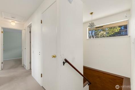11218 35th Avenue SW Seattle WA 98146